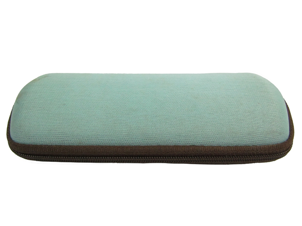 91免费高清视频眼镜盒